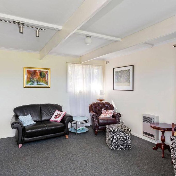 Three-Bedroom Home | BIRs | Air Conditioning | Balcony | Organic Garden | Fully Fenced Block - Photo 1