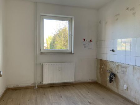 3-Zimmer-Wohnung mit Balkon in Gelsenkirchen-Hassel mieten - Photo 2