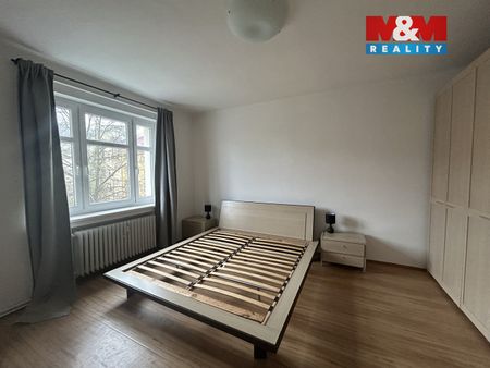 Pronájem bytu 1+1 46 m² - Фото 4