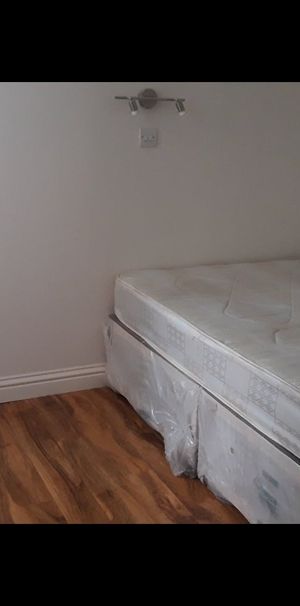 Studio Flat, Harold Road, SE19 - Photo 1