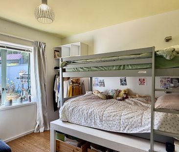 93a Kelburn Parade, Kelburn - Photo 5