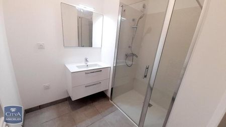 Location Appartement 4 pièces 78m² LA ROCHELLE 17000 - Photo 5