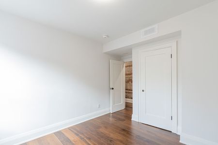 For Lease - 820 St. Clair Avenue Unit# 3, Toronto, Ontario - Photo 5