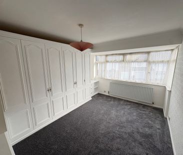 Melvyn Close, Waltham Cross, Goffs Oak - Photo 4