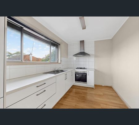 6/1 Cohuna Street, Brunswick West, Vic 3055 - Photo 2