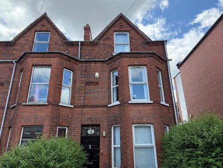 1 Sandhurst Drive, Belfast, BT9 5AY - Photo 3