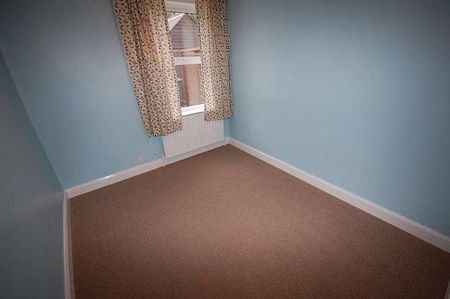 Lincoln Road, Ruskington, NG34 - Photo 3