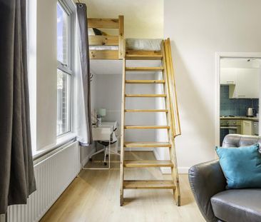 1 bedroom flat to rent - Photo 2