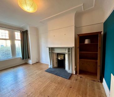 4 bedroom end of terrace house to rent - Photo 5