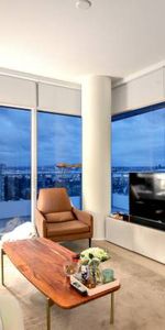 Luxury 2 Bdrm Panoramic View CONDO ‘The Sentinel’ - Photo 4