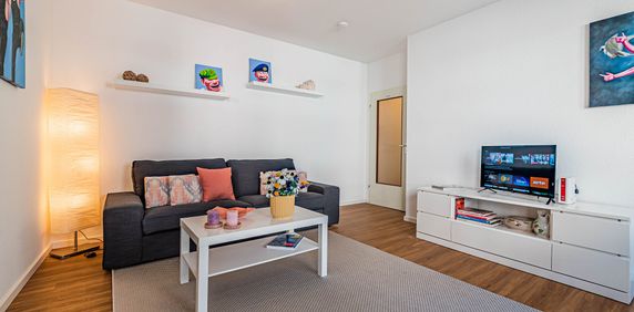 City-Residence: Modern und neu möblierte 2-Zi.-Wohnung nahe Europaviertel - Photo 2