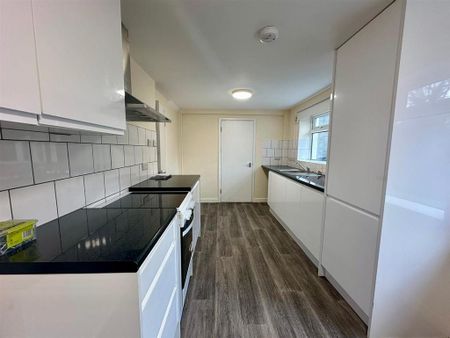 3 bedroom house to rent - Photo 5