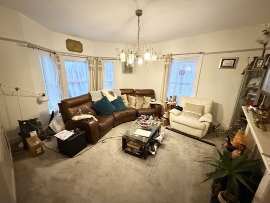 Malmesbury Park Road, Bournemouth, - Photo 1