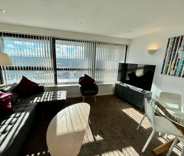 2 Bed Flat, Water Lane, LS11 - Photo 2