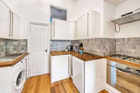 1 bedroom flat to rent - Photo 4