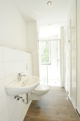 Neues Duschbad I Blick ins Grüne - Photo 3