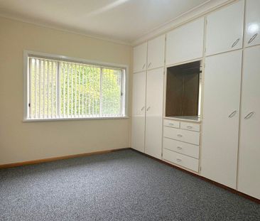 336 Eden Street, Lavington - Photo 2