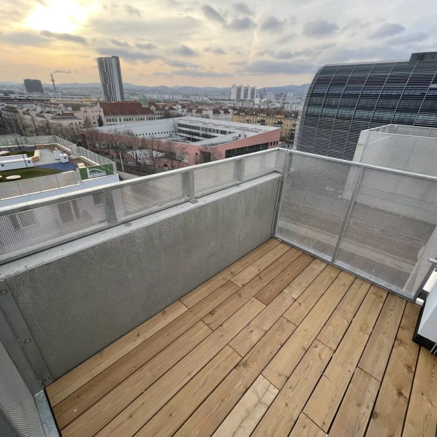 Charmante 2-Zimmer Wohnung mit tollem Ausblick - ab 01.12. beziehbar! - Foto 1