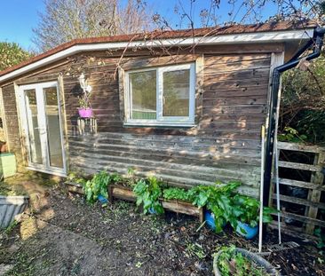 Clifford Road - Photo 2