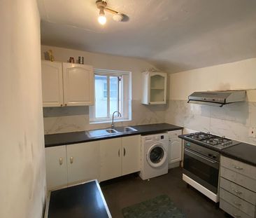 4 Bed Detached House, Katherine Road, E6 - Photo 5