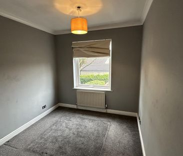 4 bedroom detached house to rent - Photo 4