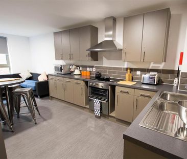 Studio to rent - Photo 5