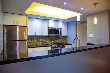 For Lease - 1001 Bay Street Unit# 3008, Toronto, Ontario - Photo 2