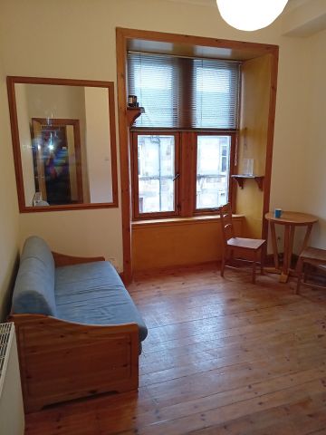 1 Bed Flat, Muirpark Street, G11 - Photo 4