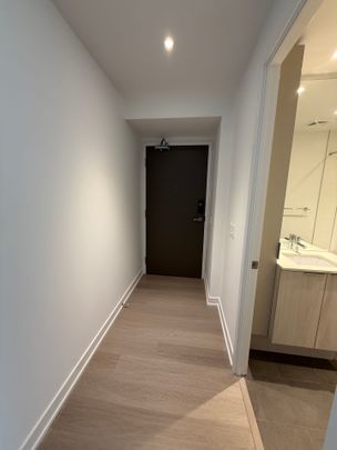 For Lease - 448 Burnhamthorpe Road Unit# 1812, Mississauga, Ontario - Photo 1