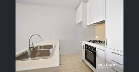 SPACIOUS UNFURNISHED APARTMENT AT VERVE - Photo 5