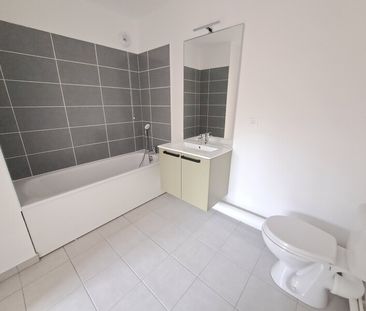 Location Appartement 2 pièces 40m² ROUBAIX 59100 - Photo 5