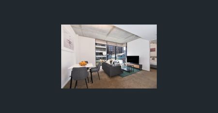 Close to everything, fully furnished 1 bedroom apartment, walk to everywhere! - Photo 3