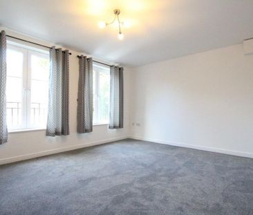 2 bedroom flat to rent - Photo 4