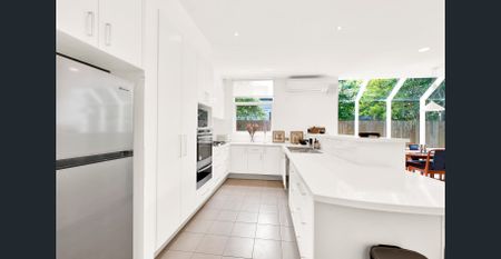 12 Auburn Grove, Armadale VIC 3143 - Photo 3