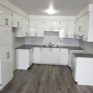 3 ½ à Montréal (R.D.P.) RENOVER style condo - Photo 2