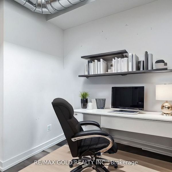 For Lease - 1410 Dupont Street Unit# 325, Toronto, Ontario - Photo 1