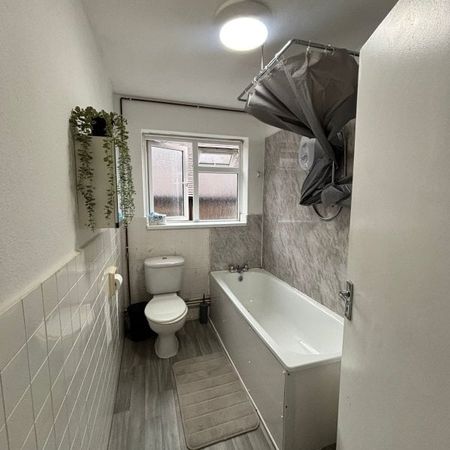 Brecon Court, Selborne Place, Hove - Photo 4