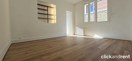 Maison de plain-pied refaite à neuf – Calme et nature à 10 min de la gare RER Paris-Magenta - Photo 3