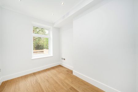 Chatsworth Road, North West London, NW2, London - Photo 3