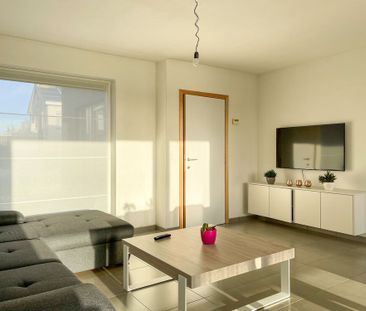 Moderne woning gelegen in een rustige buurt - Photo 4