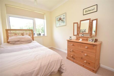 2 bedroom terraced house to rent - Photo 3