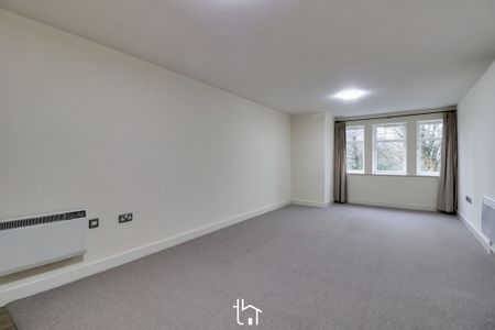 2 bed apartment to rent in Knighton Park Road, Leicester, LE2 - Photo 4