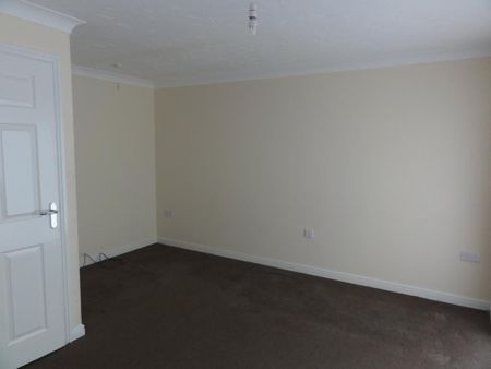 3 bedroom semi-detached house to rent - Photo 3