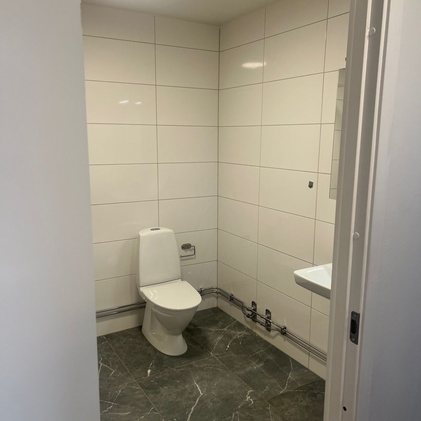 Vårholmsbackarna, Stockholm - Photo 1