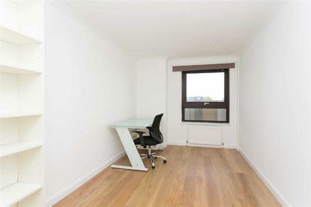 The Highway, Wapping, E1W - Photo 2