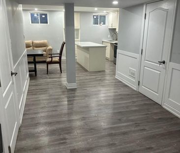 For Lease - 266 Dougall Avenue, Caledon, Ontario - Photo 5