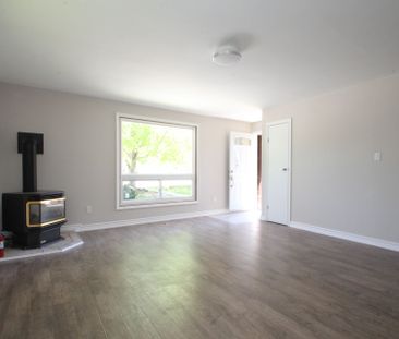 For Lease - 21020 Dalton Road Unit# 2, Georgina, Ontario - Photo 1