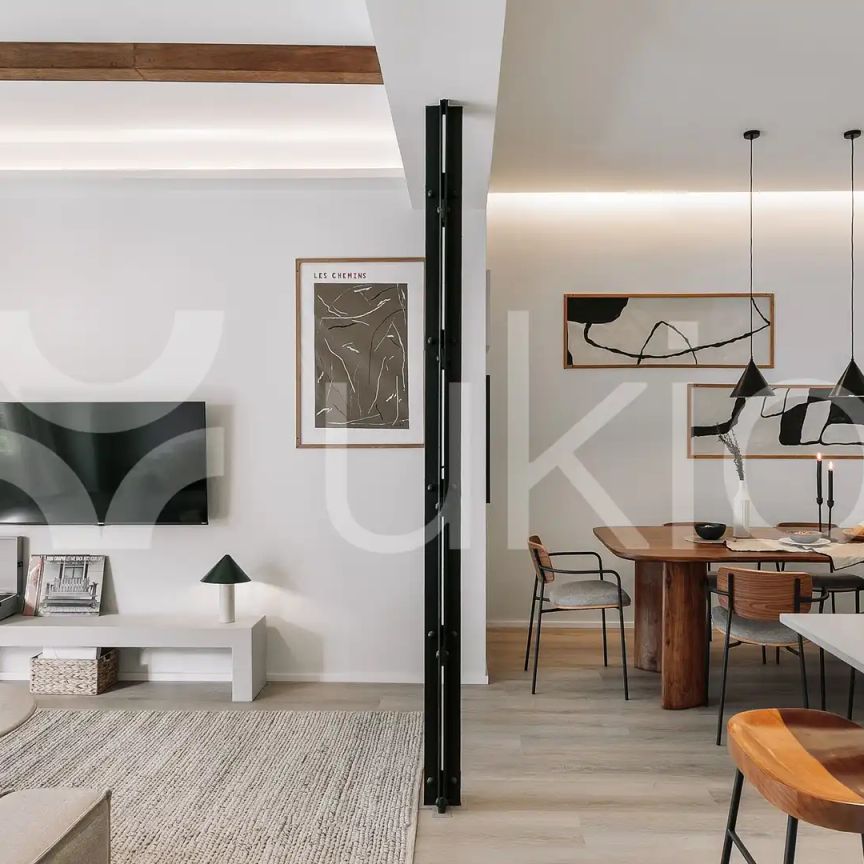 Apartamento de alquiler en Carrer de Muntaner, Sant Gervasi- Galvany - Photo 1