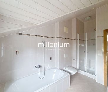 Charming semi-detached house with garden - Photo 3