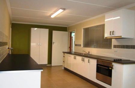 30 Dowling Drive, 4215, Southport Qld - Photo 2